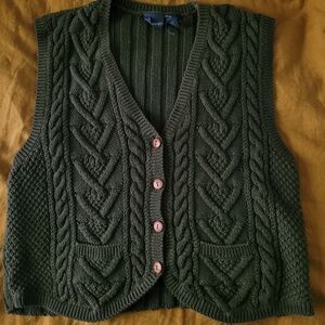 Vintage 90’s Liz Wear Olive Green V-Neck Sweater Vest